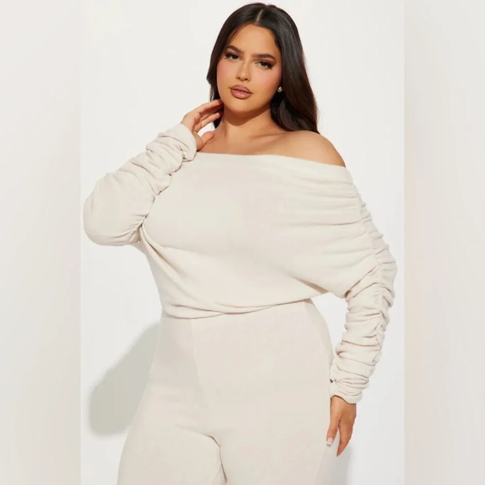 NWOT Fashion Nova Off-Shoulder Cream Jumpsuit